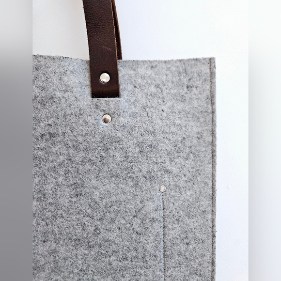 NWOT Graf Lantz merino wool tote / laptop or document sleeve - Picture 6 of 9